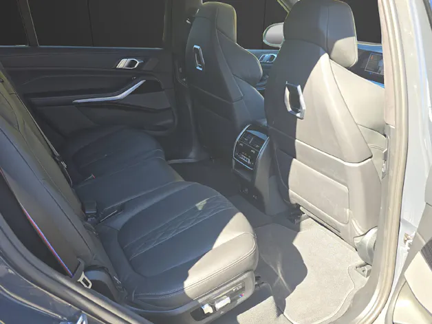 BMW X7 40d xDrive M Sport INDIVIDUAL ** 2,88% Leasingaktion // CH Fahrzeug **