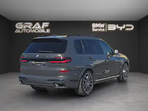 BMW X7 40d xDrive M Sport INDIVIDUAL ** 2,88% Leasingaktion // CH Fahrzeug **
