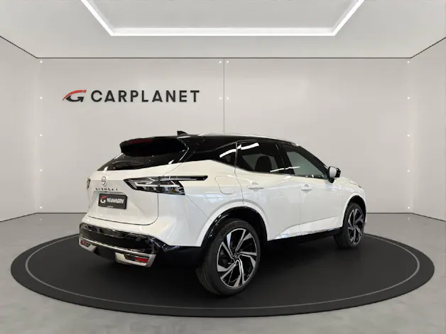 NISSAN Qashqai 1.3 DIG-T Tekna+ 4x4