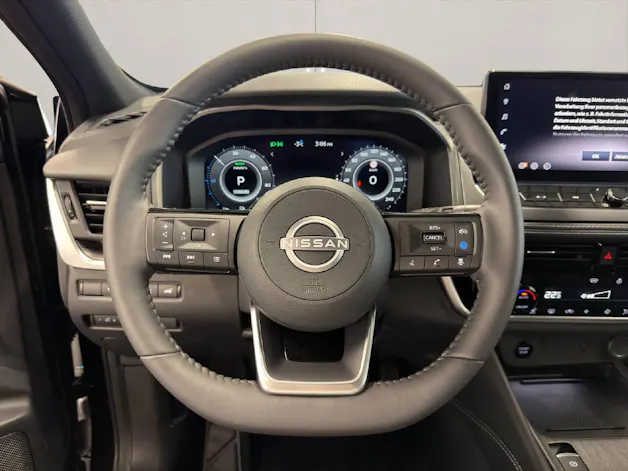 NISSAN Qashqai 1.5 VC-T Tekna