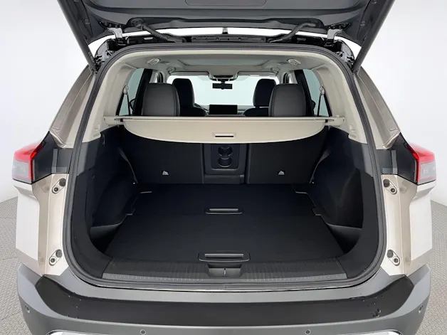 NISSAN X-Trail 1.5 VC-T Tekna+ e-4orce