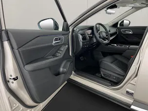 NISSAN X-Trail 1.5 VC-T Tekna+ e-4orce