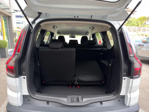 DACIA Jogger 1.8 Hybrid Extreme 7P