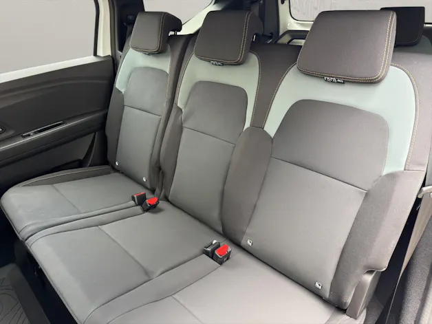 DACIA Jogger 1.8 Hybrid Extreme 7P