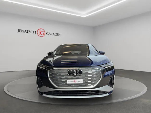 AUDI Q4 e-tron 50 quattro
