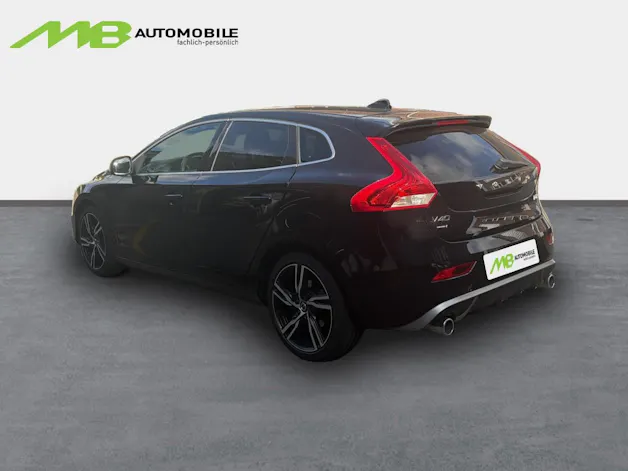 VOLVO V40 1.5 T3 R-Design S/S