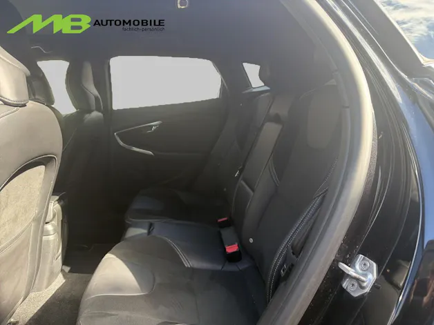 VOLVO V40 1.5 T3 R-Design S/S
