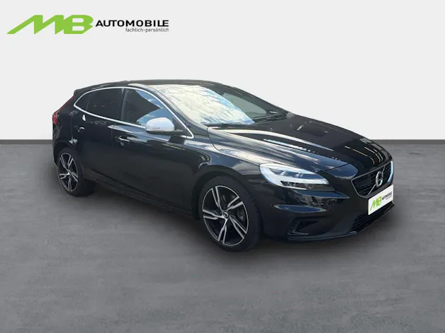 VOLVO V40 1.5 T3 R-Design S/S