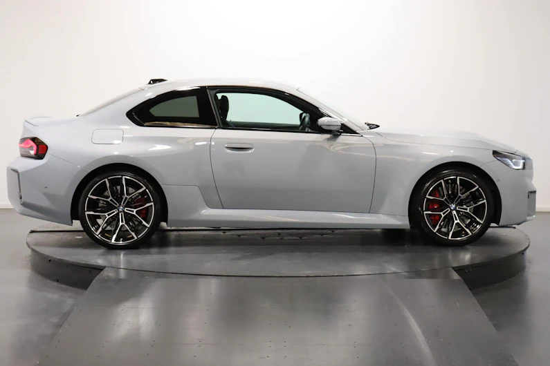 image du véhicule BMW M2