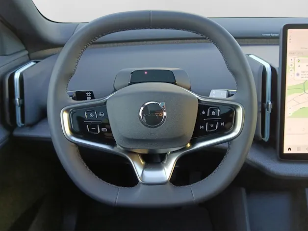 VOLVO EX30 CC P8 Ultra AWD