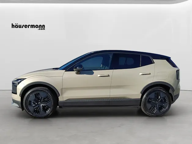 VOLVO EX30 CC P8 Ultra AWD