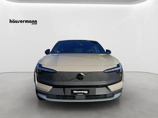VOLVO EX30 CC P8 Ultra AWD
