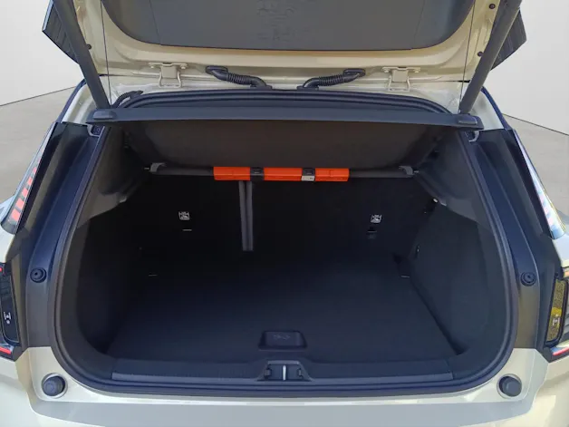 VOLVO EX30 CC P8 Ultra AWD