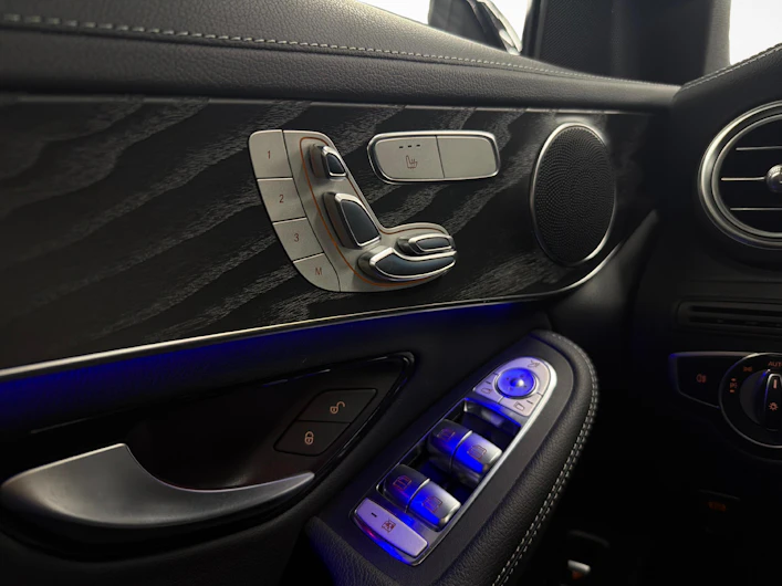Fahrzeugbild MERCEDES-BENZ GLC 200