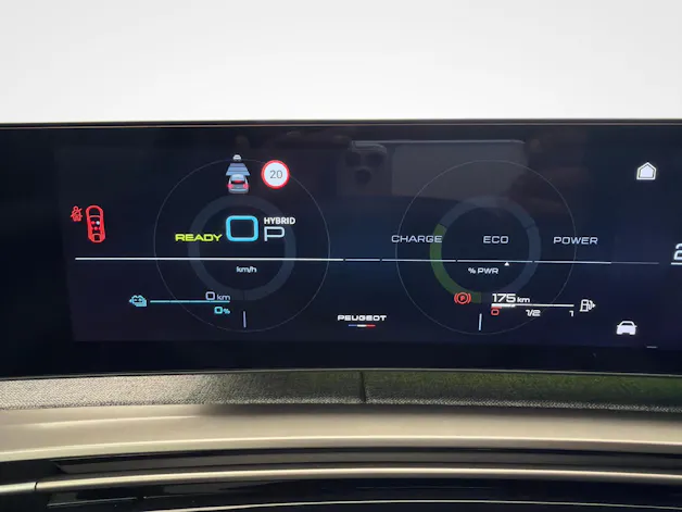 PEUGEOT 3008 1.6 PHEV Allure