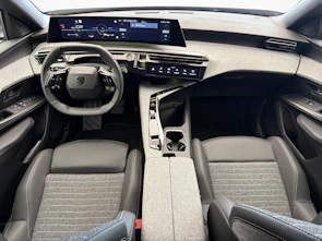 Fahrzeugbild PEUGEOT 3008 1.6 PHEV Allure
