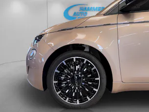 FIAT 500 La Prima