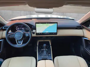 MAZDA CX-5 eSG 141 AT AWD Homura Pano Leder Tan