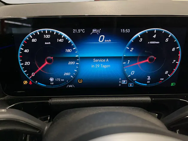 MERCEDES-BENZ GLA-Klasse H247 GLA 250 AMG Line 4matic