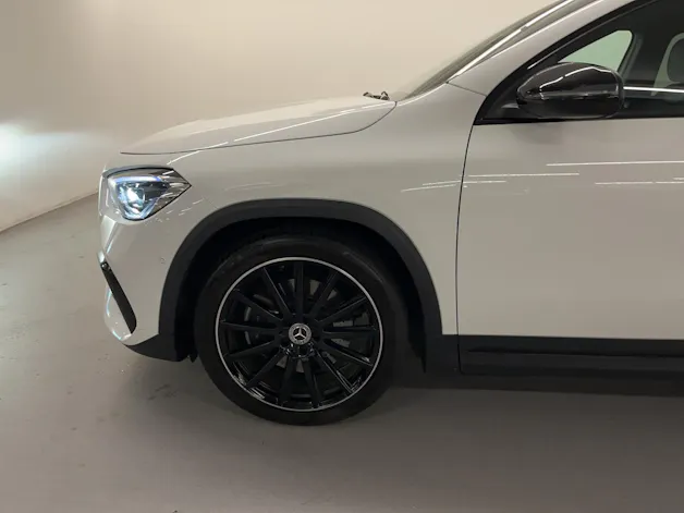 MERCEDES-BENZ GLA-Klasse H247 GLA 250 AMG Line 4matic