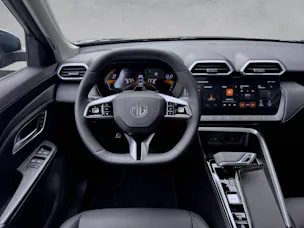 MG ZS 1.5 Hybrid+ Luxury Sunroof