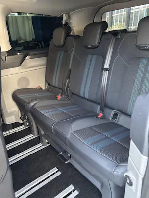 FORD Tourneo C Bus 320 L1 2.0 EcoBlue 170 Sport