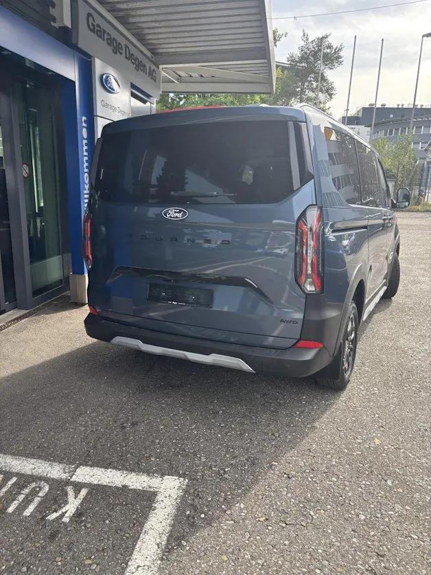 FORD Tourneo C Bus 320 L1 2.0 EcoBlue 170 Active 4x4