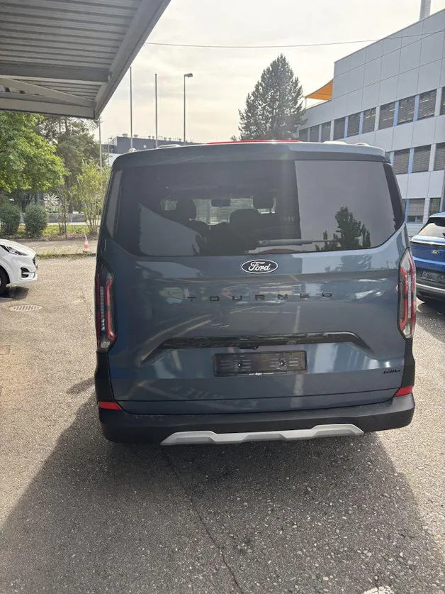 FORD Tourneo C Bus 320 L1 2.0 EcoBlue 170 Active 4x4
