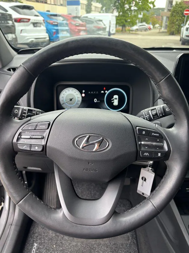 HYUNDAI Kona 1.6 T-GDi Amplia 4WD