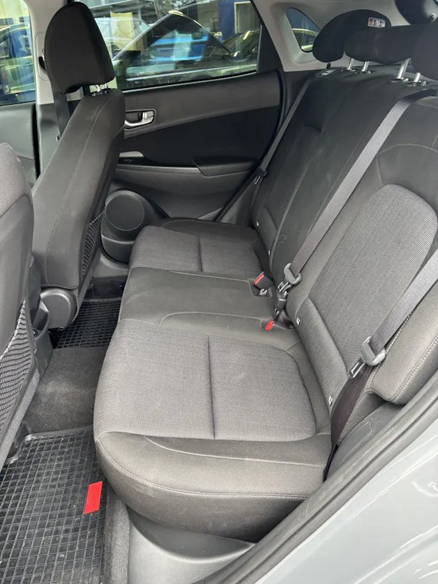 HYUNDAI Kona 1.6 T-GDi Amplia 4WD