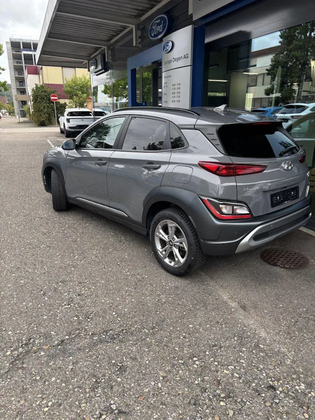 HYUNDAI Kona 1.6 T-GDi Amplia 4WD