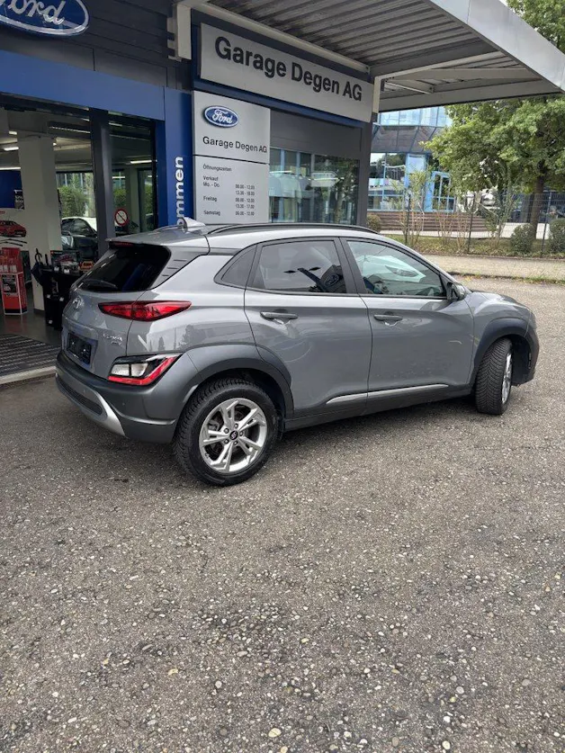 HYUNDAI Kona 1.6 T-GDi Amplia 4WD