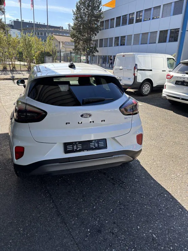 FORD Puma 1.0 EcoB Hybrid Titanium