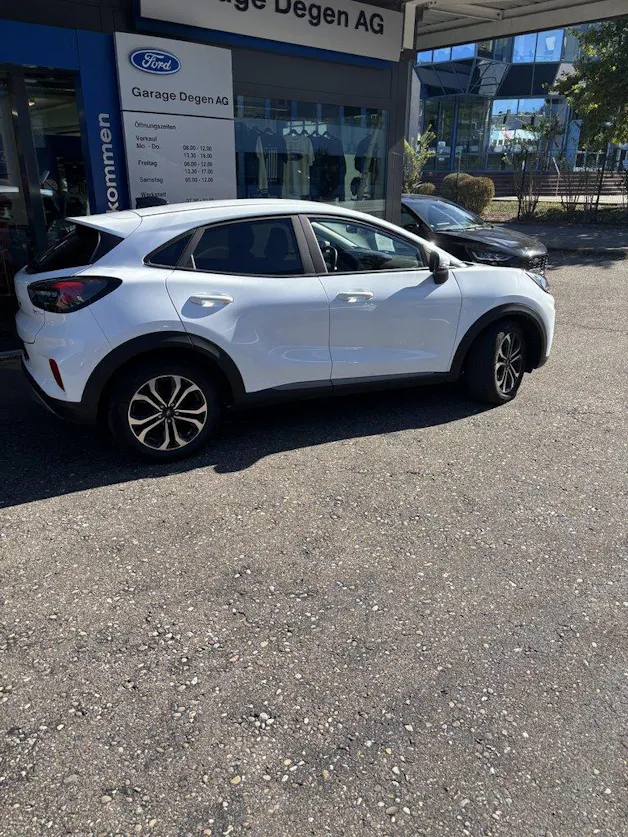 FORD Puma 1.0 EcoB Hybrid Titanium