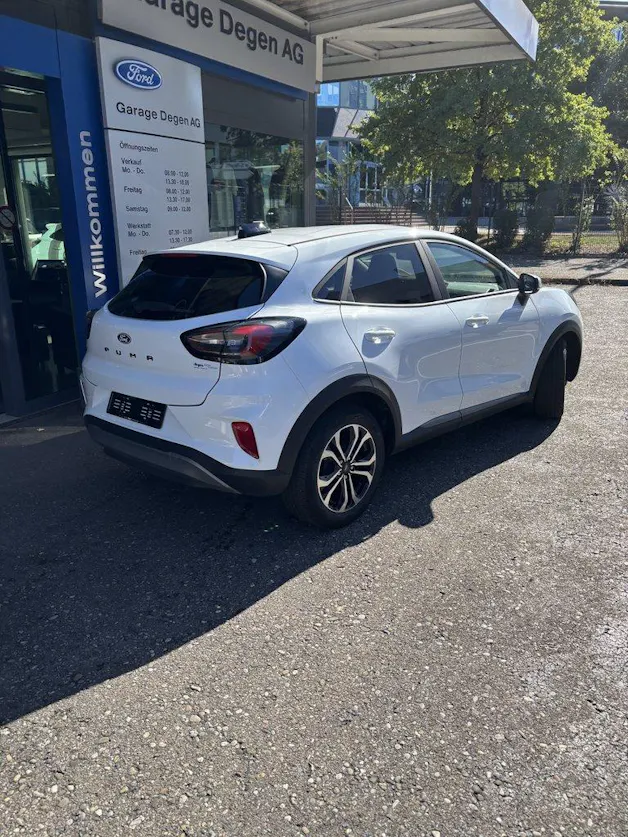 FORD Puma 1.0 EcoB Hybrid Titanium