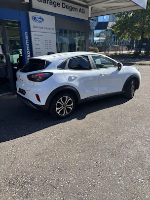 FORD Puma 1.0 EcoB Hybrid Titanium