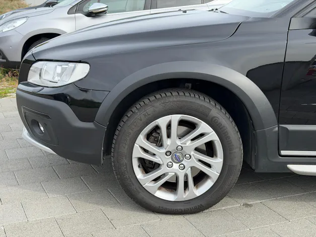 VOLVO XC70 2.4 D4 Classic Edition AWD