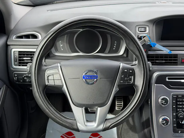 VOLVO XC70 2.4 D4 Classic Edition AWD