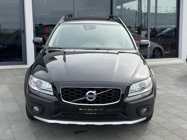 VOLVO XC70 2.4 D4 Classic Edition AWD