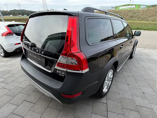 VOLVO XC70 2.4 D4 Classic Edition AWD
