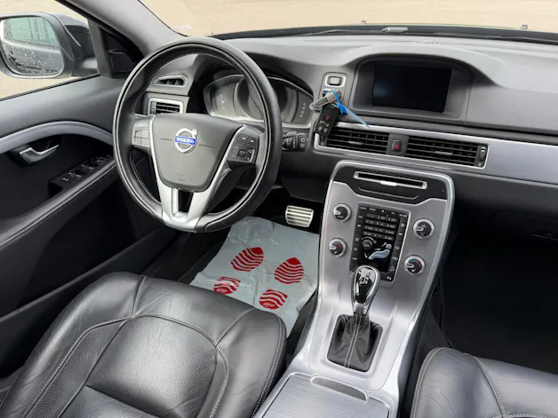 VOLVO XC70 2.4 D4 Classic Edition AWD