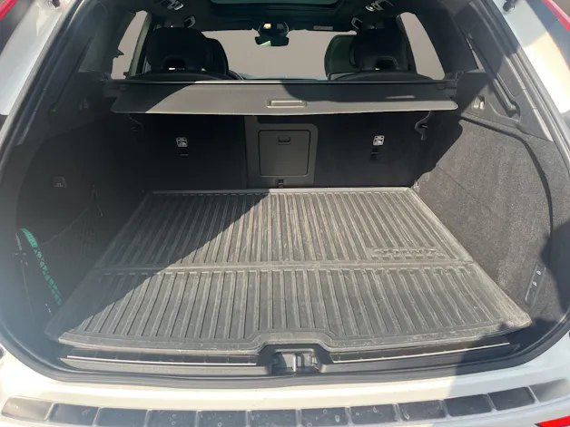 VOLVO XC60 2.0 T8 TE R-Design eAWD