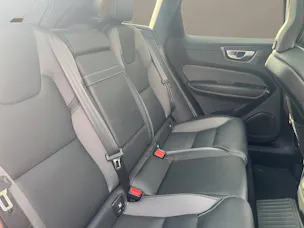 VOLVO XC60 2.0 T8 TE R-Design eAWD