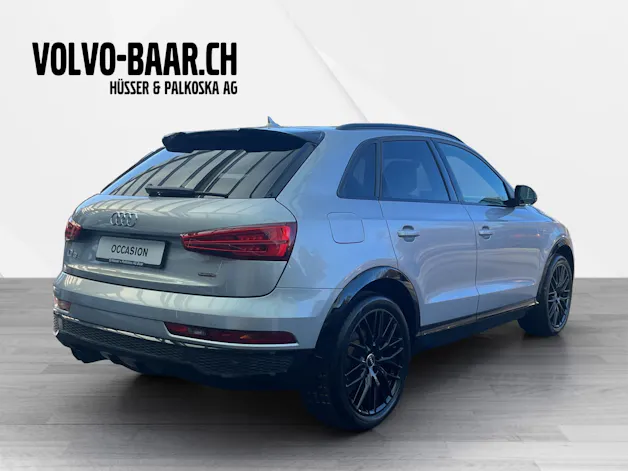 AUDI Q3 2.0 TFSI Sport quattro S-Tr.