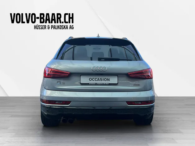 AUDI Q3 2.0 TFSI Sport quattro S-Tr.