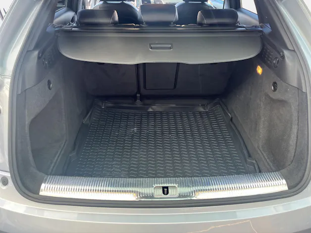 AUDI Q3 2.0 TFSI Sport quattro S-Tr.