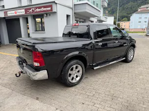 DODGE RAM 1500 Laramie Crew Cab