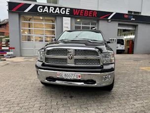 DODGE RAM 1500 Laramie Crew Cab