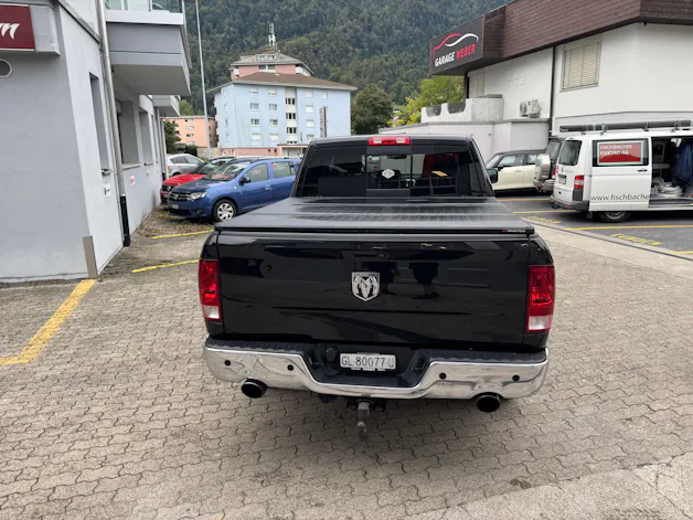 DODGE RAM 1500 Laramie Crew Cab