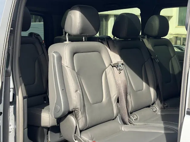 MERCEDES-BENZ V 300 d Exclusive L SWISS EDITION 4MATIC